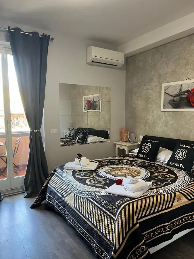 A 2 Passi Dai Musei Luxury Guest House Rome