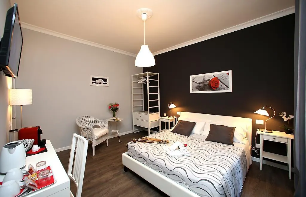 **  A 2 Passi Dai Musei Luxury Guest House Rome Italy