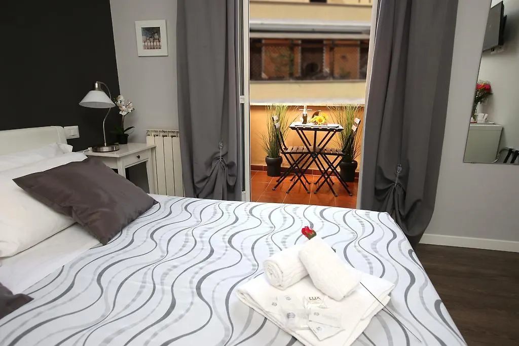 A 2 Passi Dai Musei Luxury Guest House Rome